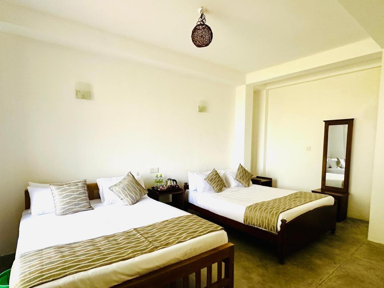 La Riya Ella - 05 Minutes To Ella Town Bed & Breakfast ภายนอก รูปภาพ